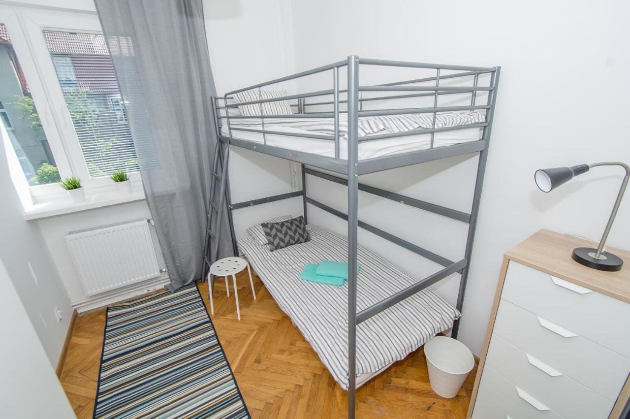 גדנסק Uwh Hostel מראה חיצוני תמונה